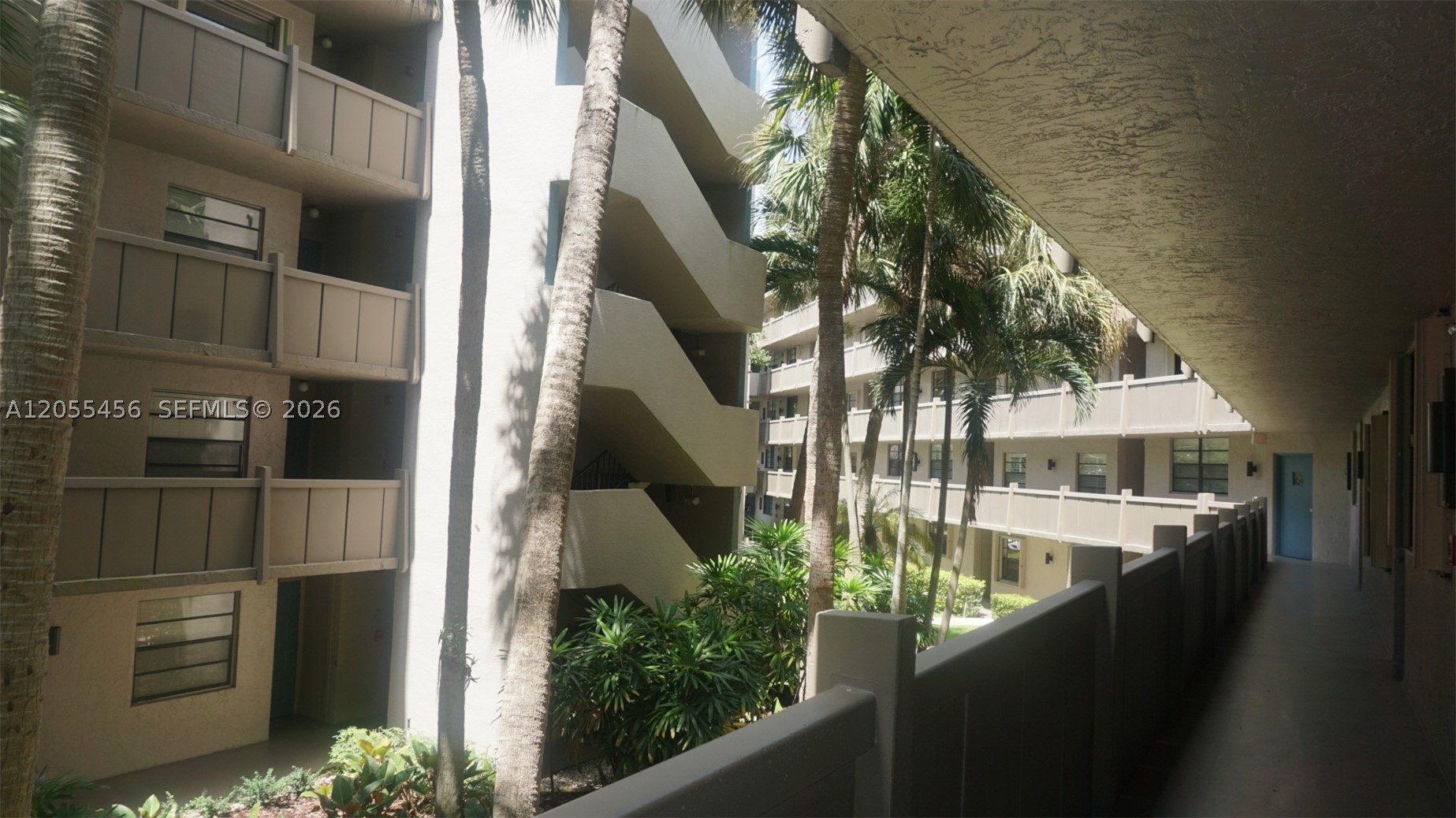 COLONY POINT 3 CONDO - Residential