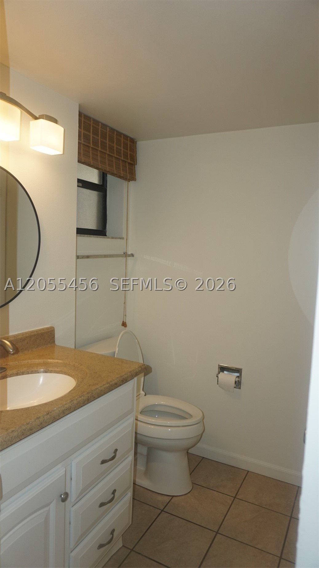COLONY POINT 3 CONDO - Residential