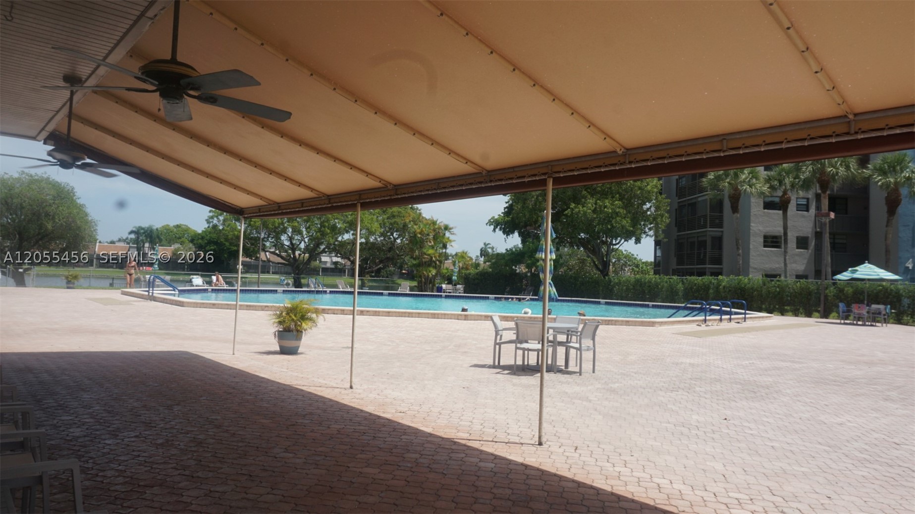 COLONY POINT 3 CONDO - Residential
