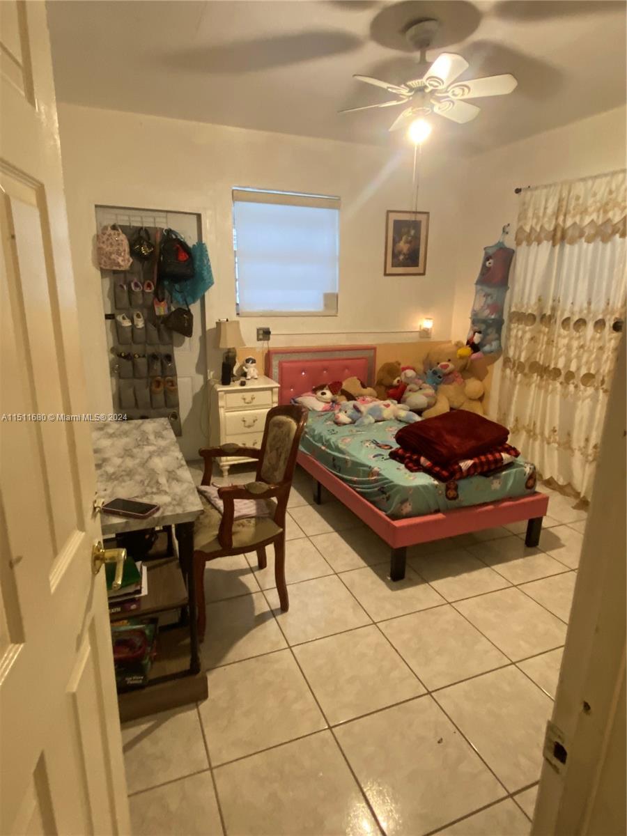 PALMLAND PARK - Residential