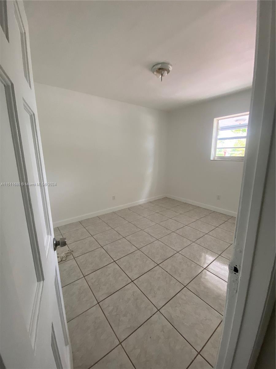 PALMLAND PARK - Residential