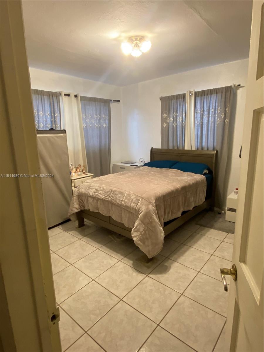 PALMLAND PARK - Residential