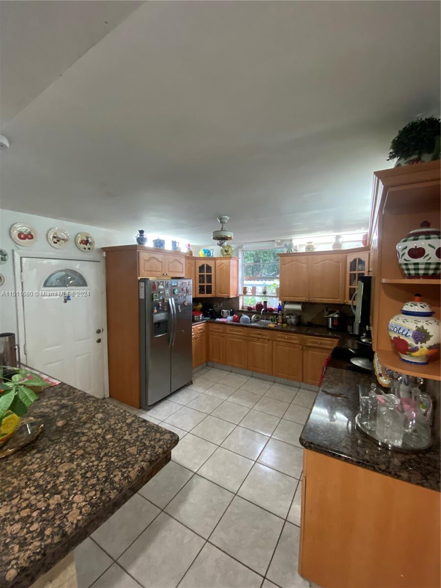 PALMLAND PARK - Residential