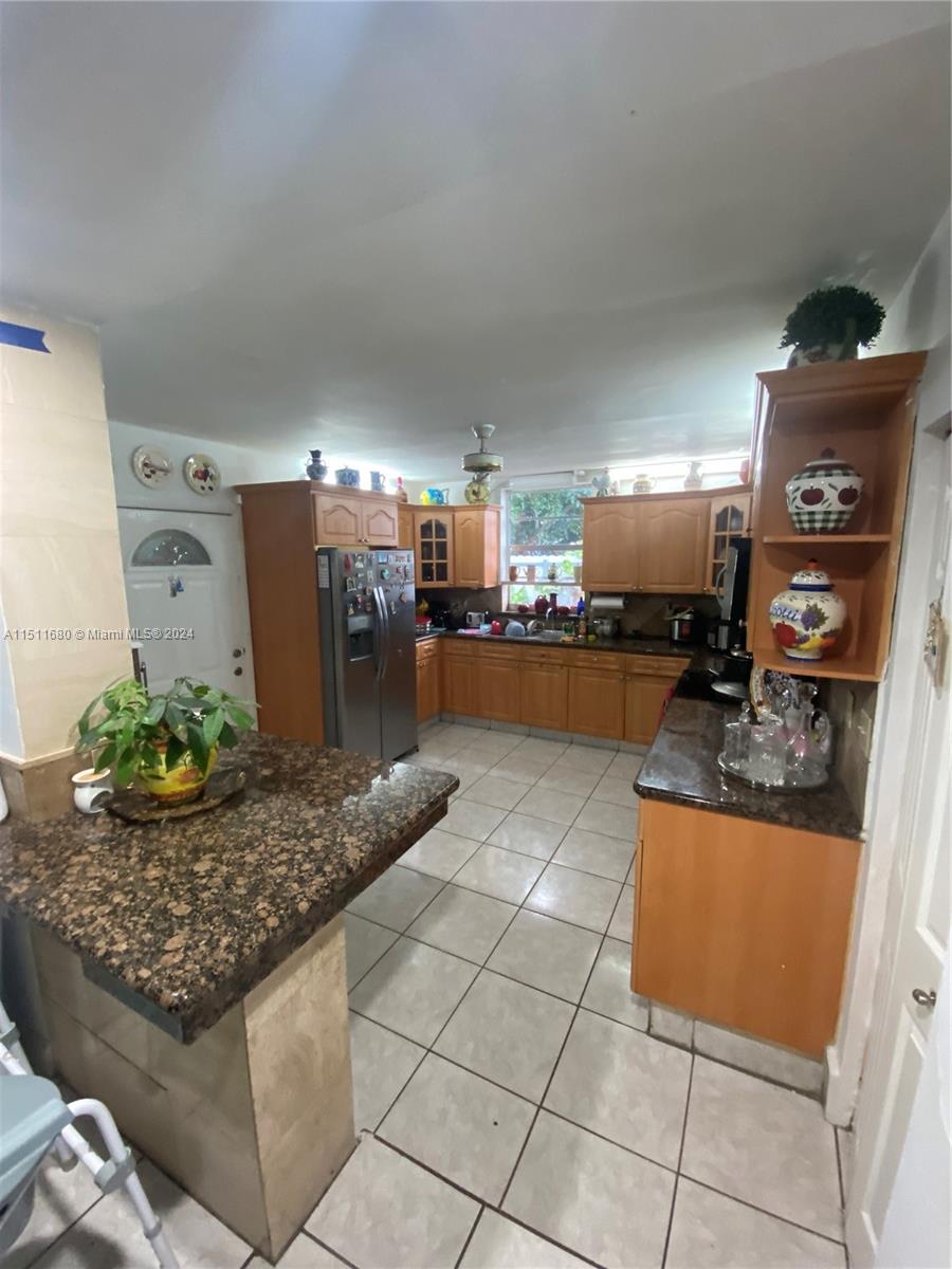 PALMLAND PARK - Residential