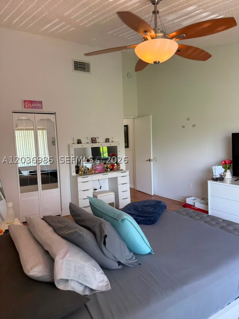 HAMMOCKS SEC 2 - Residential Lease