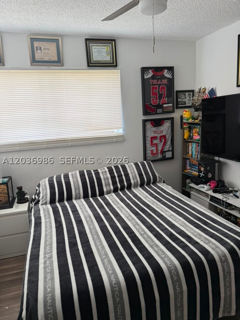 HAMMOCKS SEC 2 - Residential Lease