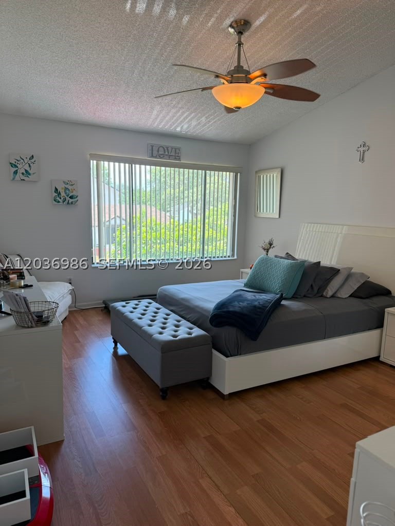 HAMMOCKS SEC 2 - Residential Lease