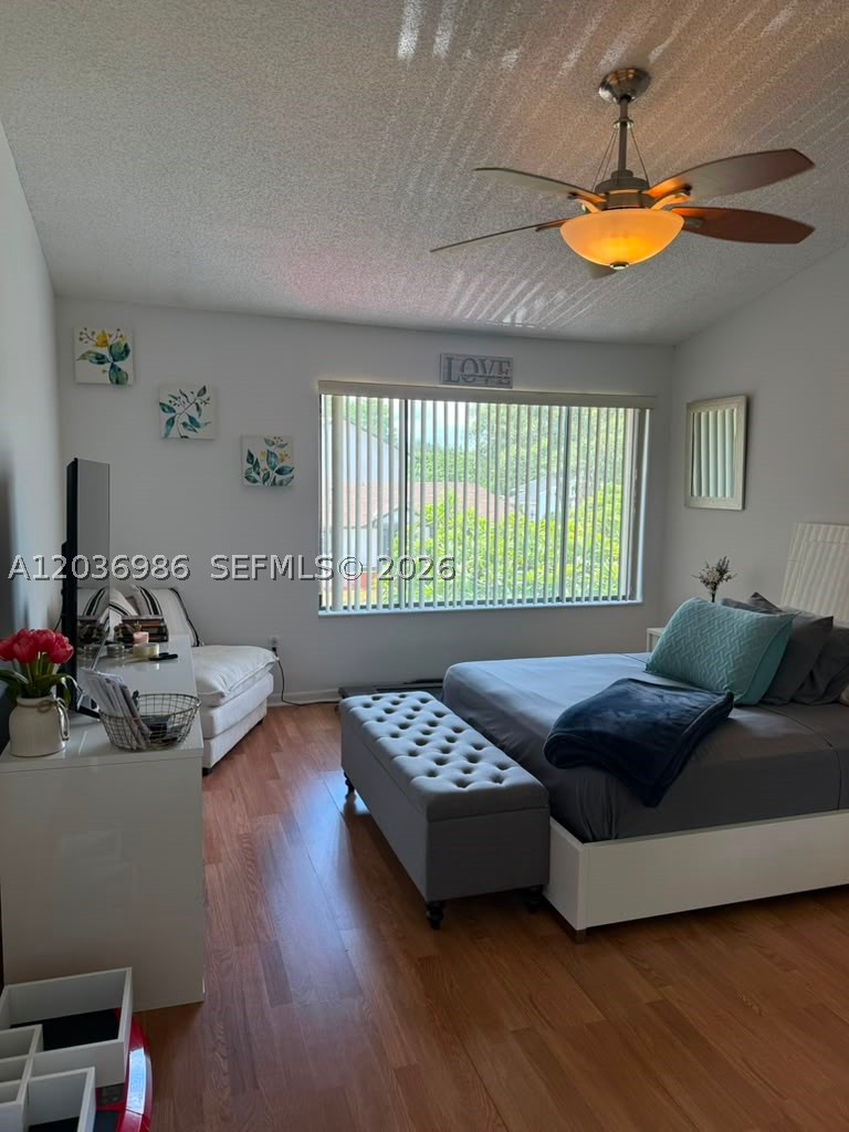 HAMMOCKS SEC 2 - Residential Lease