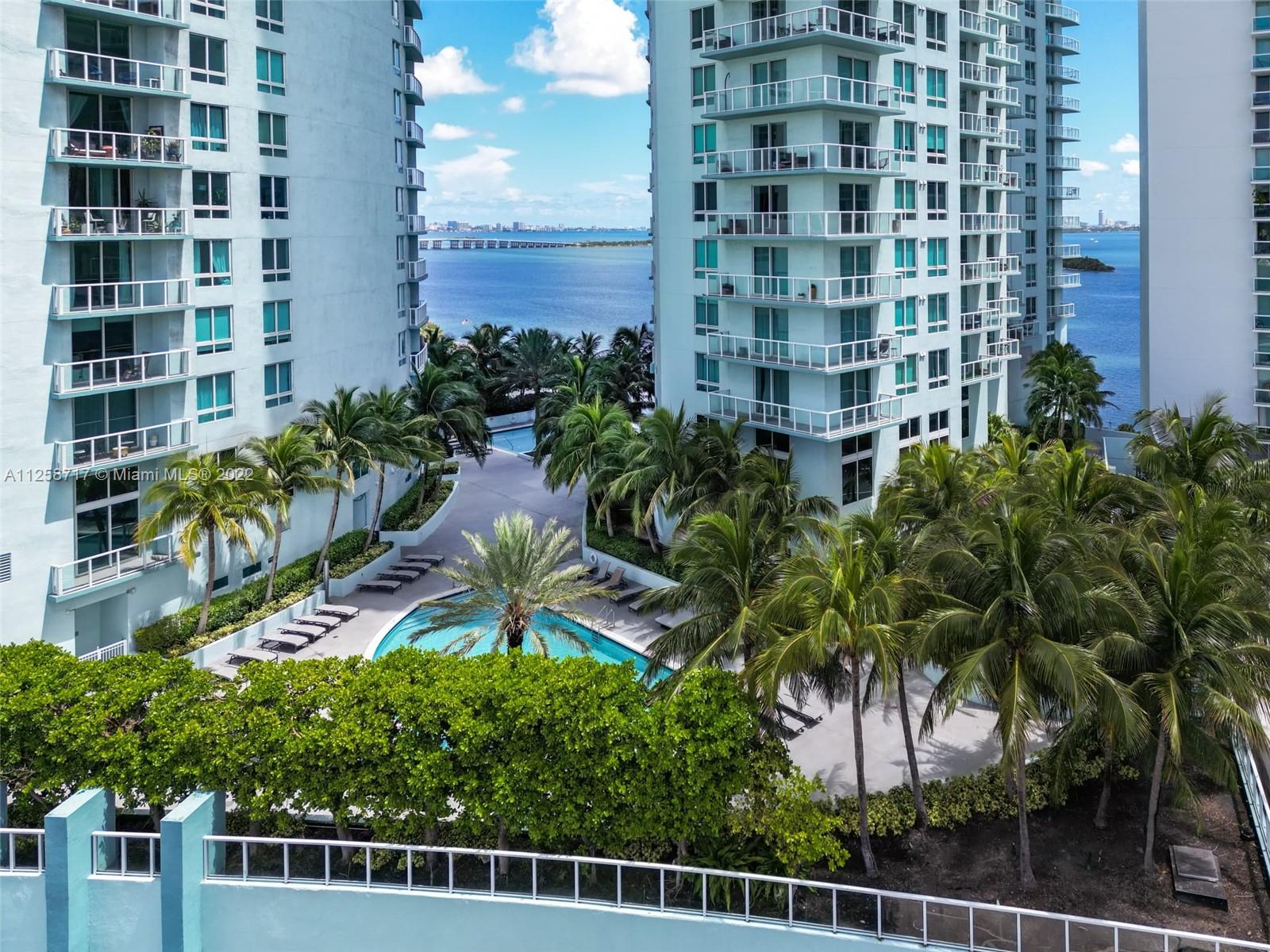 QUANTUM ON THE BAY CONDO - Residential
