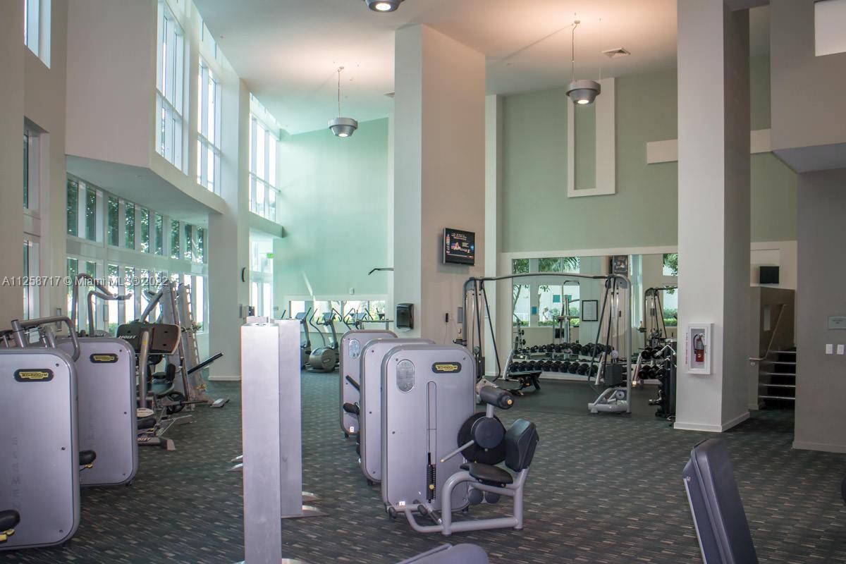 QUANTUM ON THE BAY CONDO - Residential