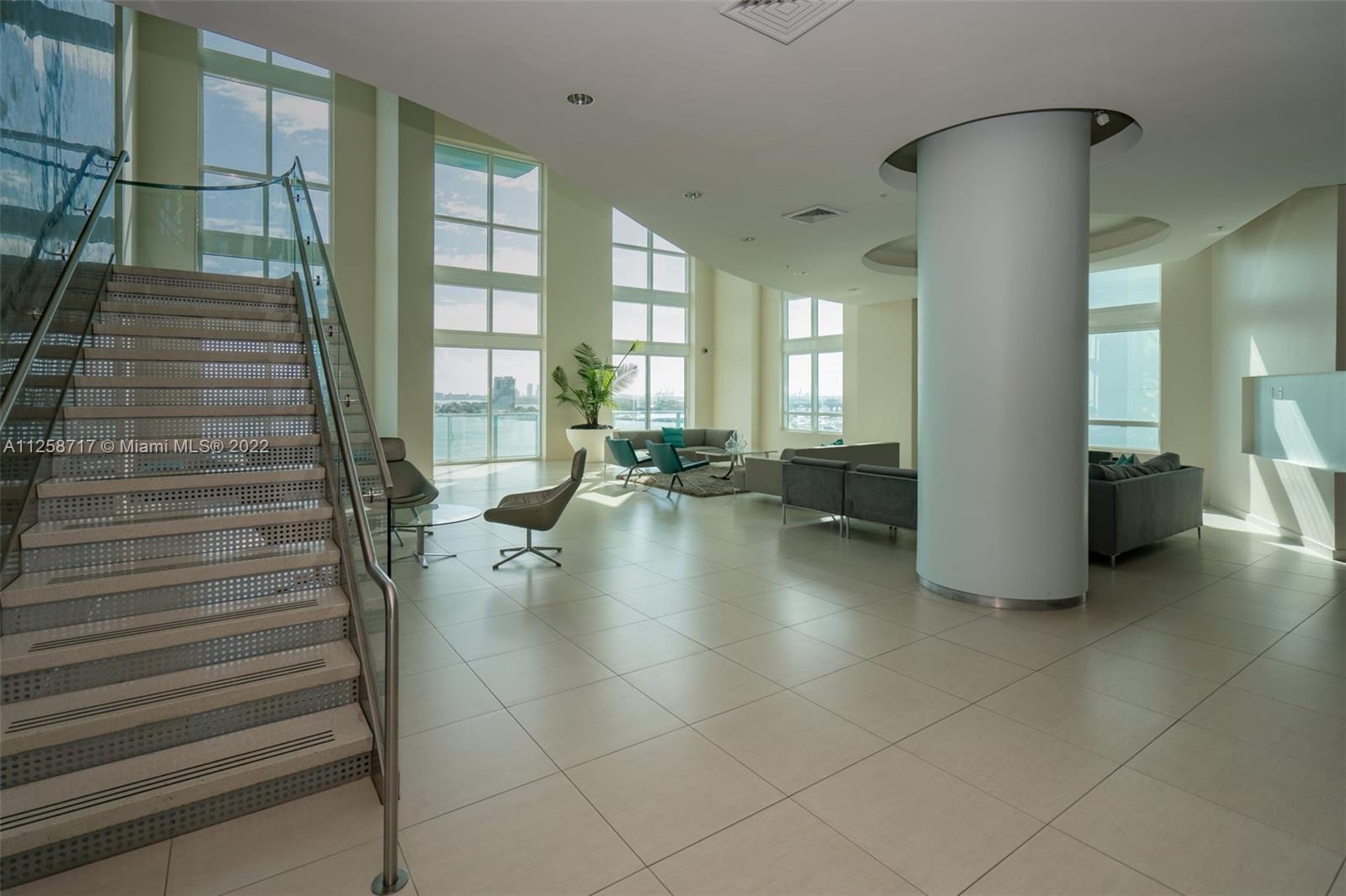 QUANTUM ON THE BAY CONDO - Residential