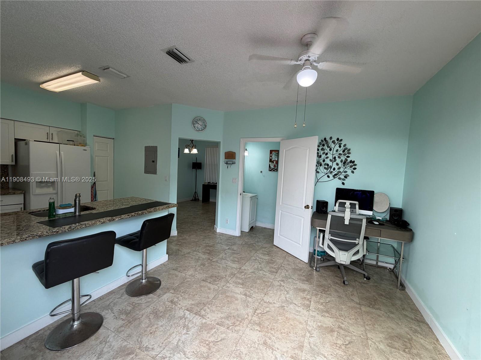 SIERRA RIDGE CONDO H - Residential
