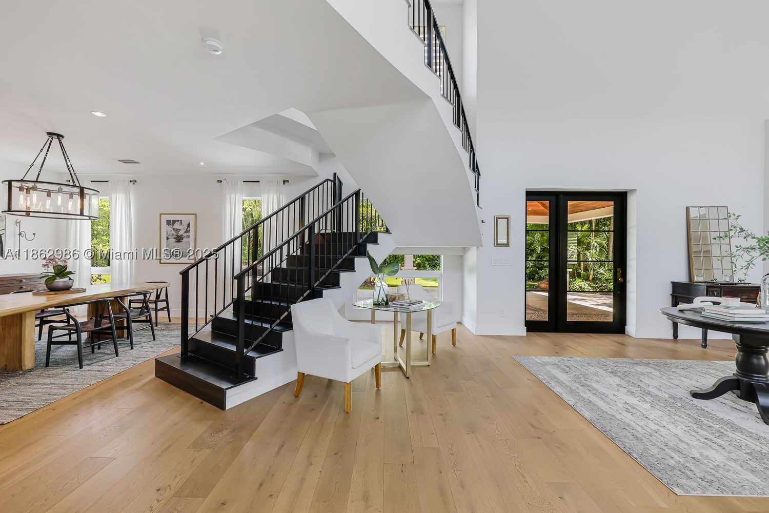 PARADISE GROVE - Residential