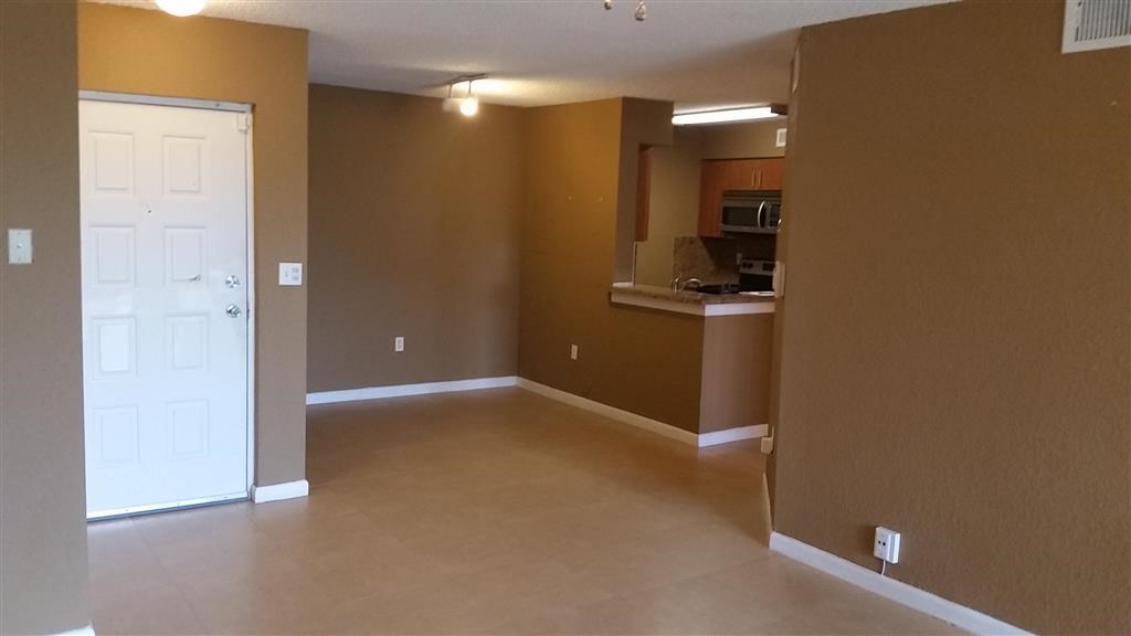 PARADISE GROVE - Residential