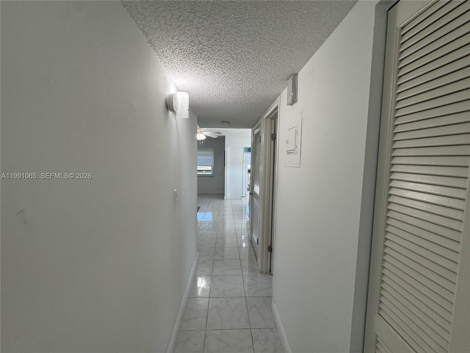 BEVERLY HILLS CONDO 12 - Residential