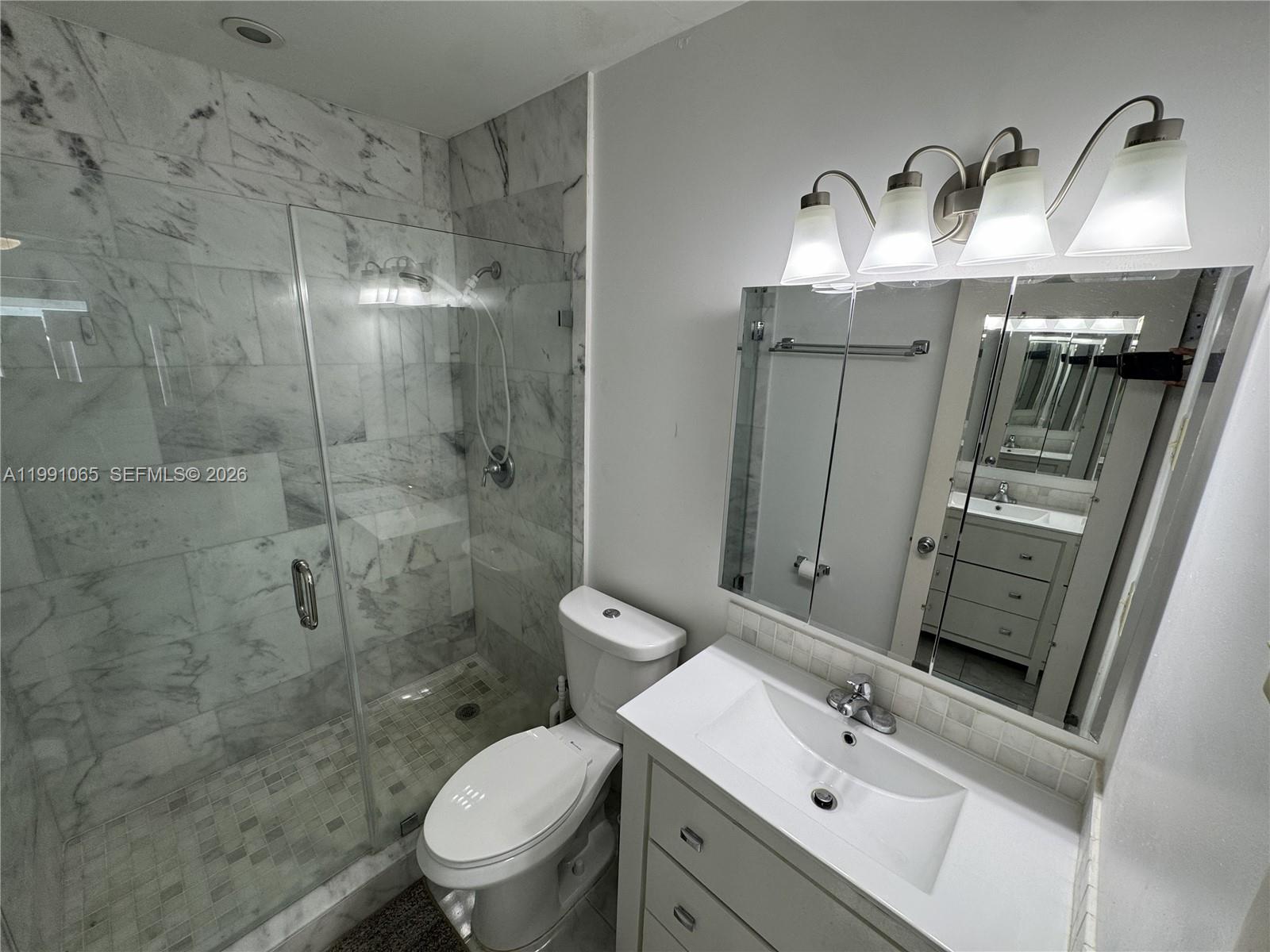BEVERLY HILLS CONDO 12 - Residential