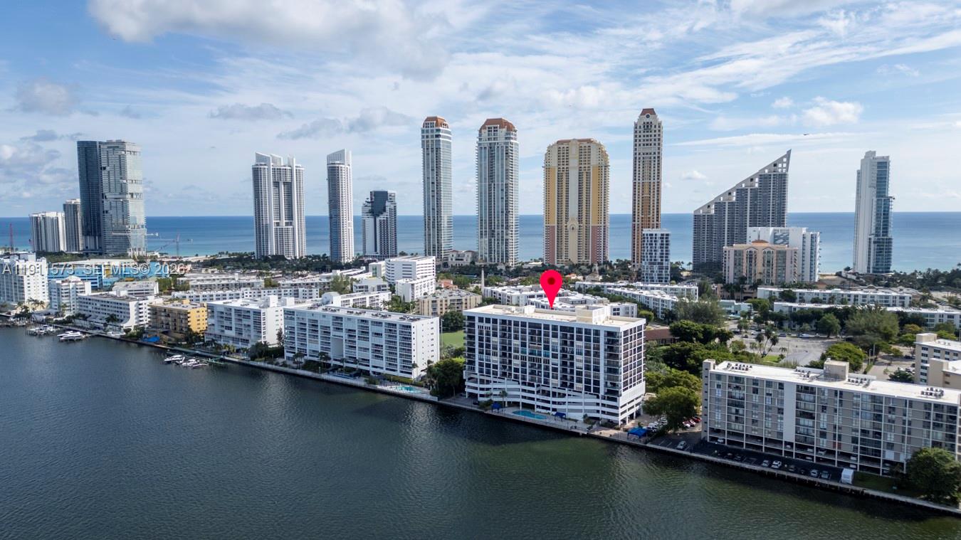 BAY COUNTRY CLUB CONDO - Residential