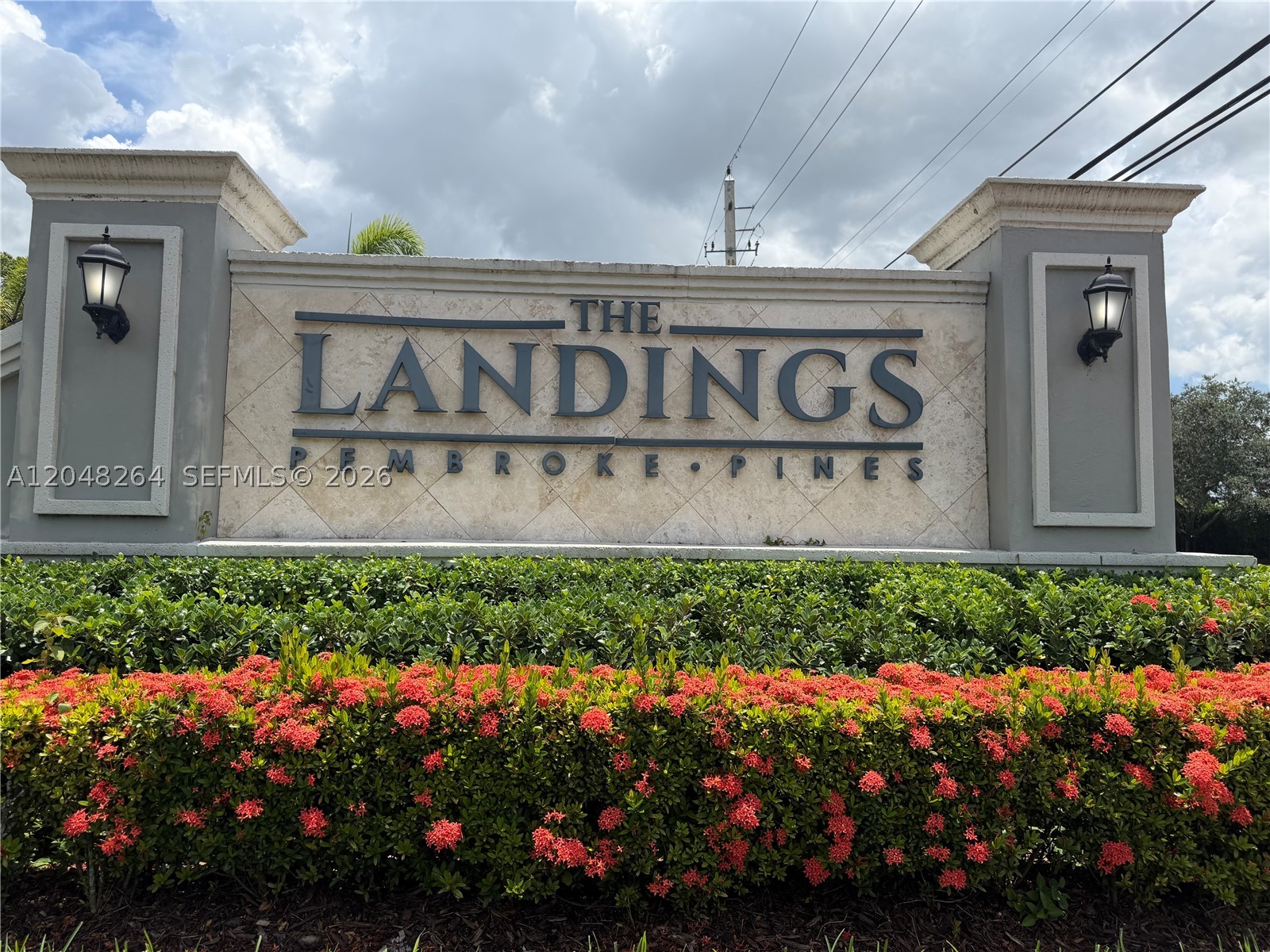 LANDINGS - Residential Lease