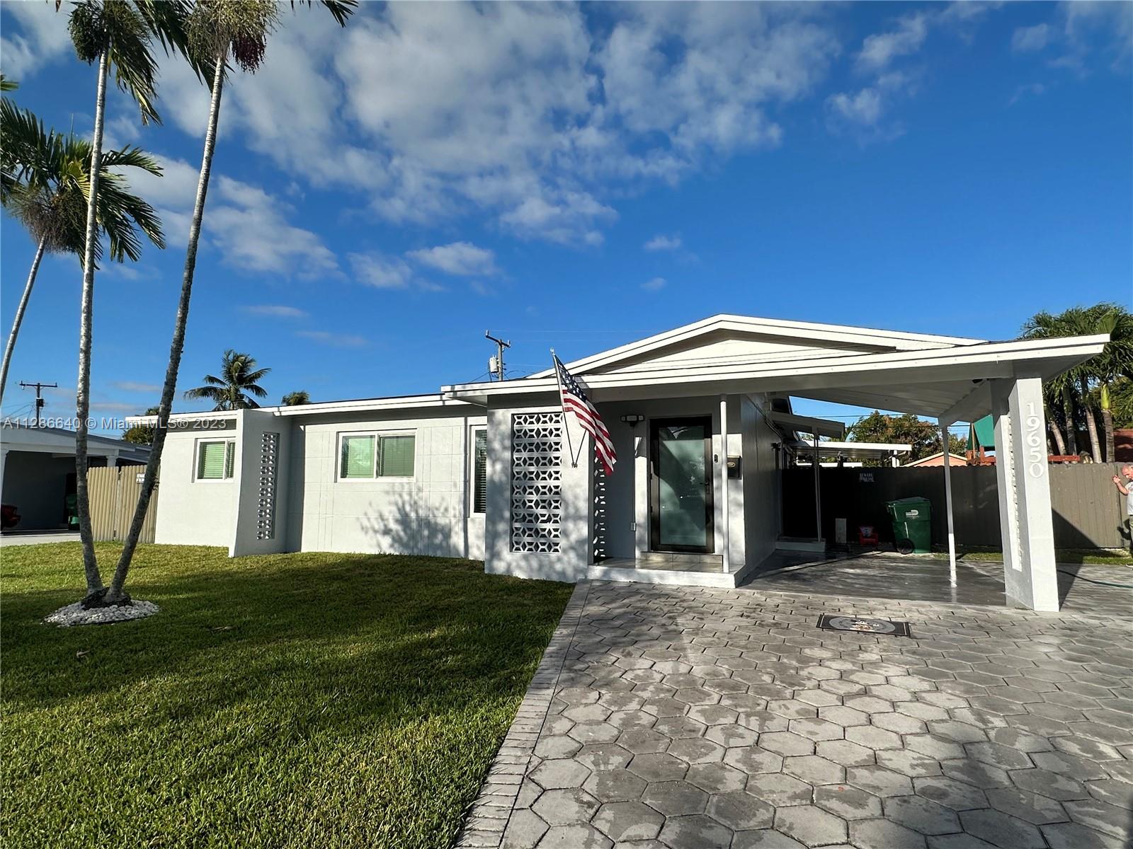 CUTLER RIDGE MANOR ESTATE - Residential