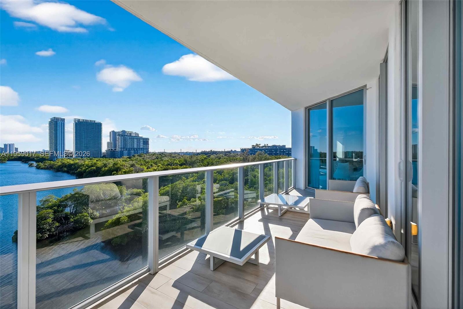 MARINA PALMS RESIDENCES S - Residential