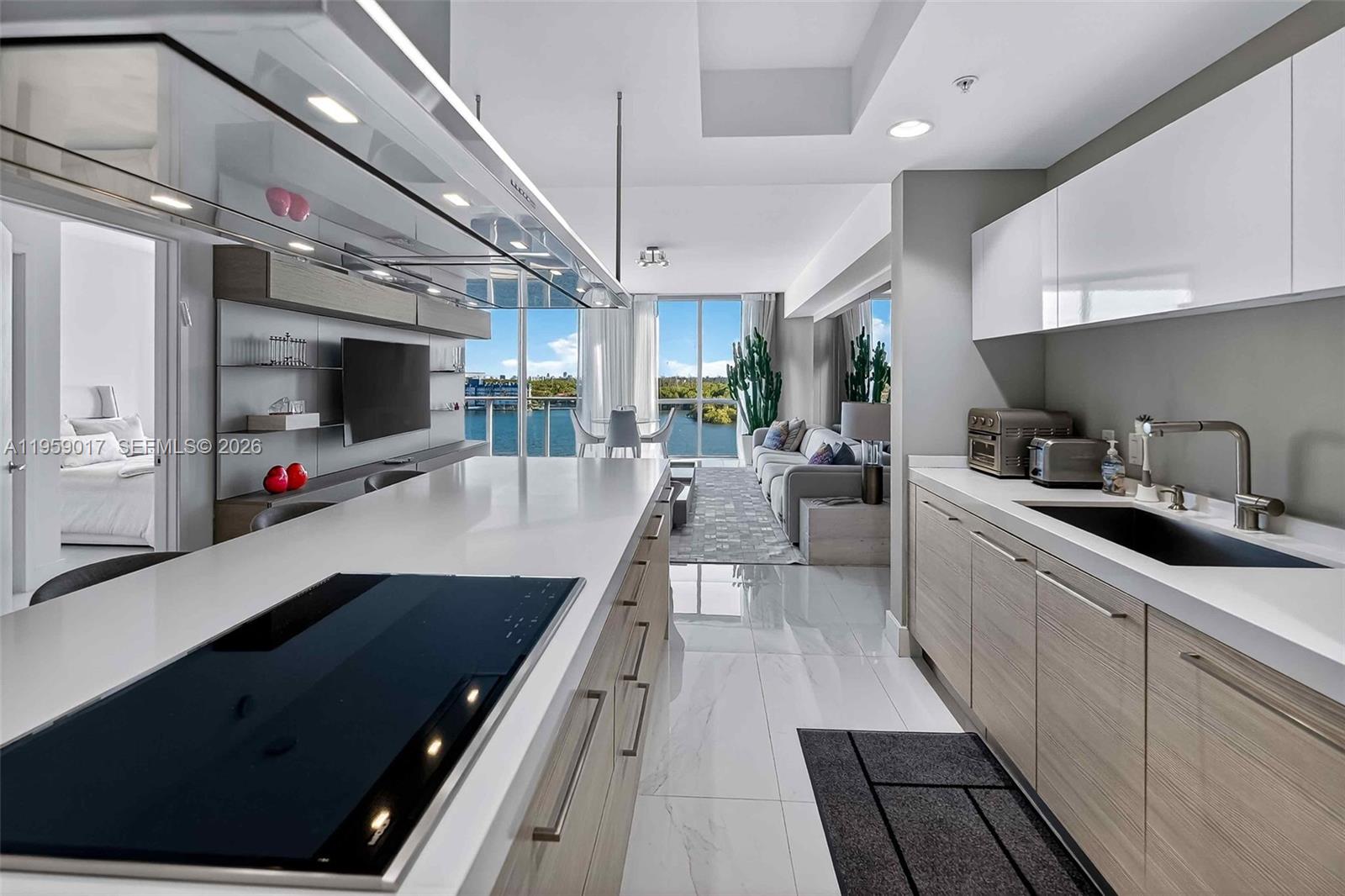MARINA PALMS RESIDENCES S - Residential