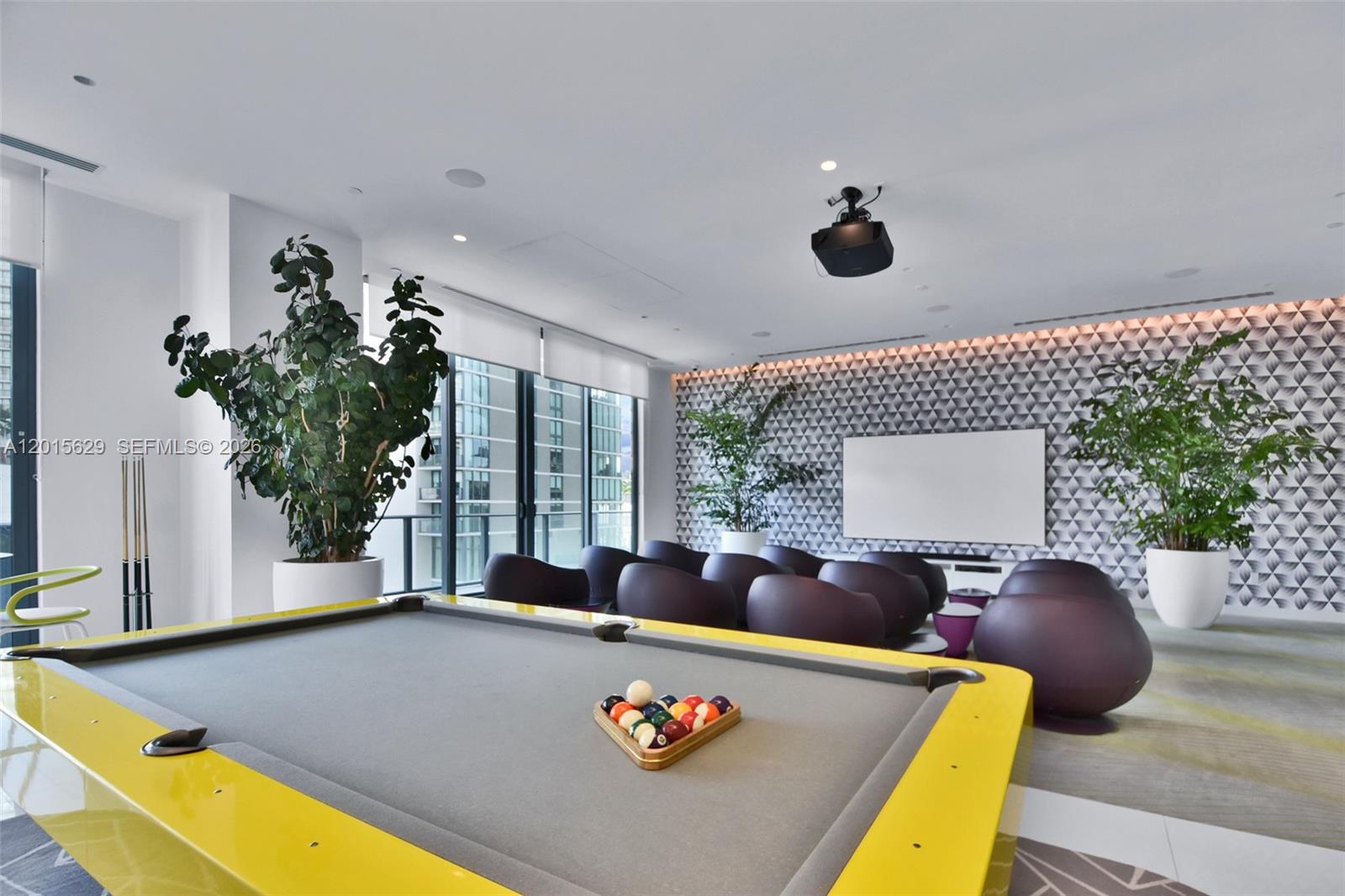PARAISO BAYVIEWS - Residential