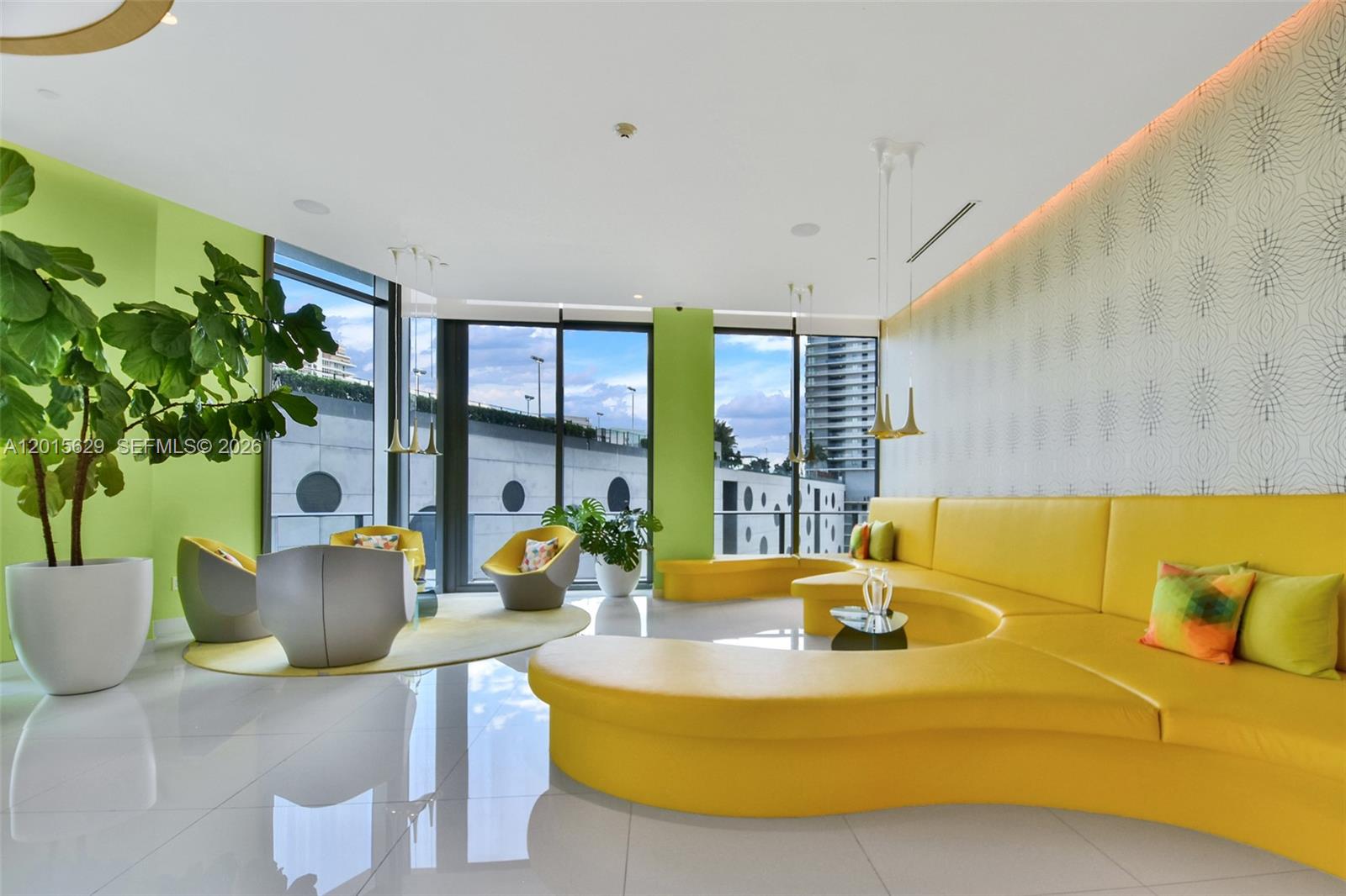 PARAISO BAYVIEWS - Residential