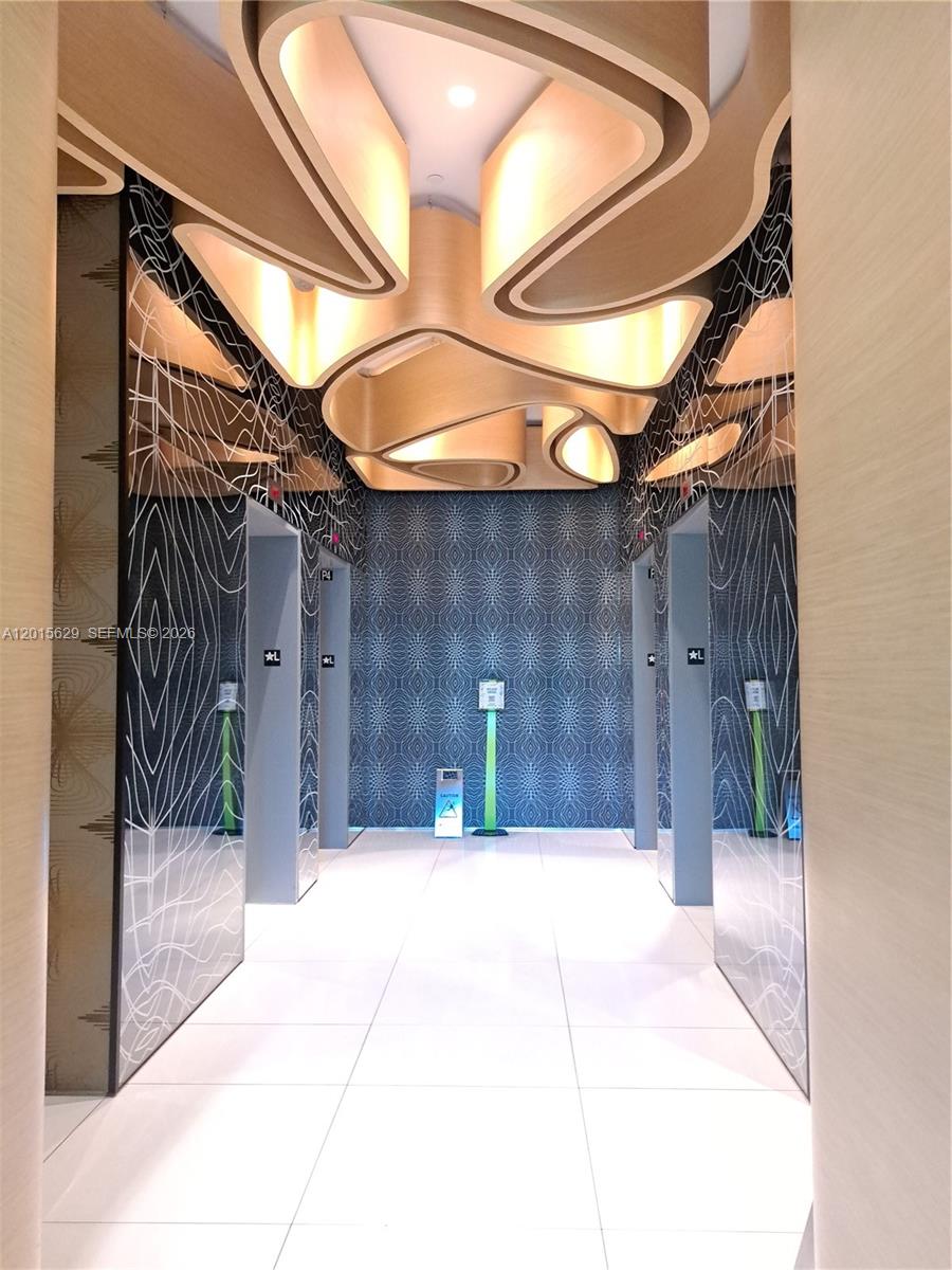 PARAISO BAYVIEWS - Residential