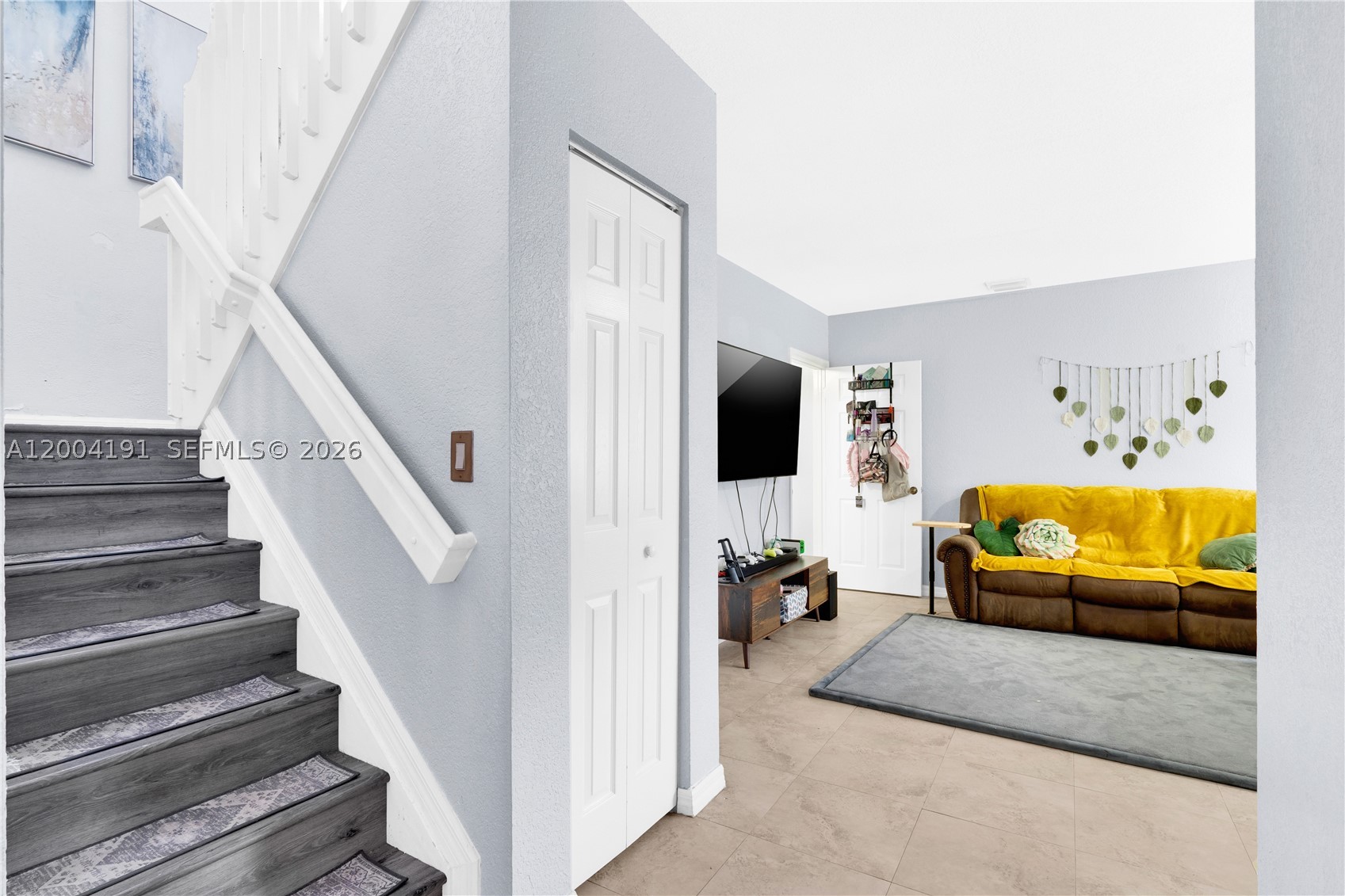 PELICAN BAY AT OLD CUTLER - Residential