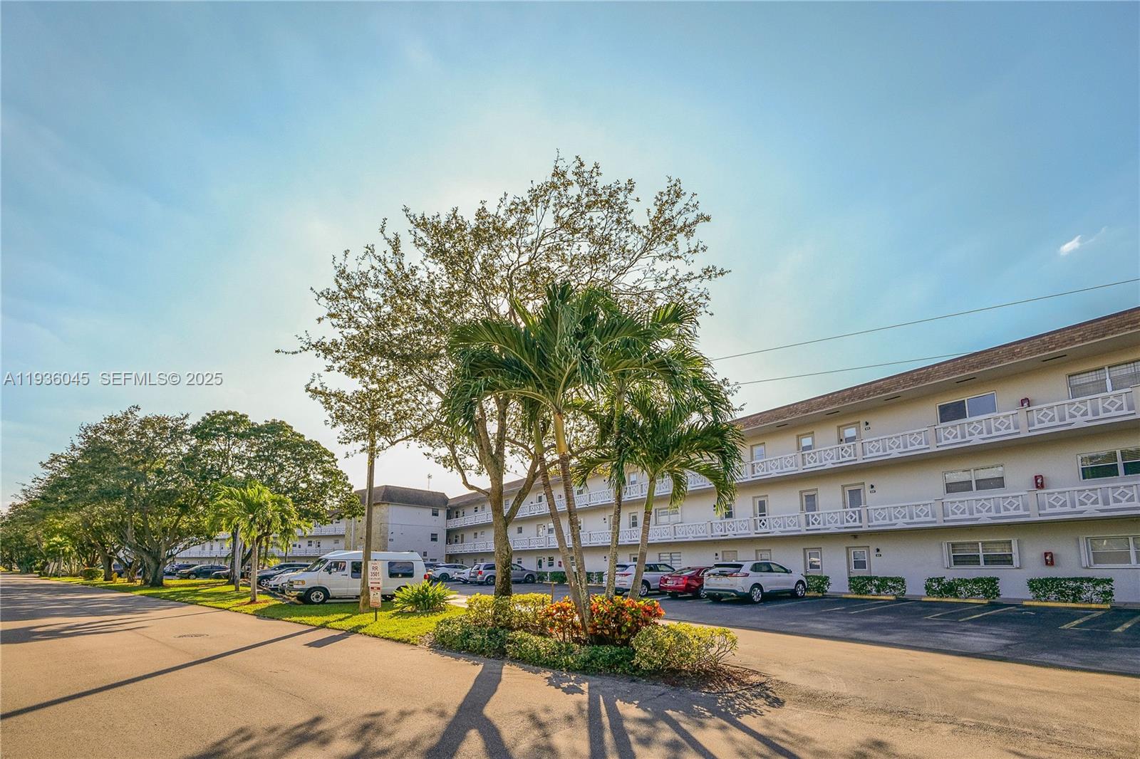 ROSE GARDENS CONDO - Residential