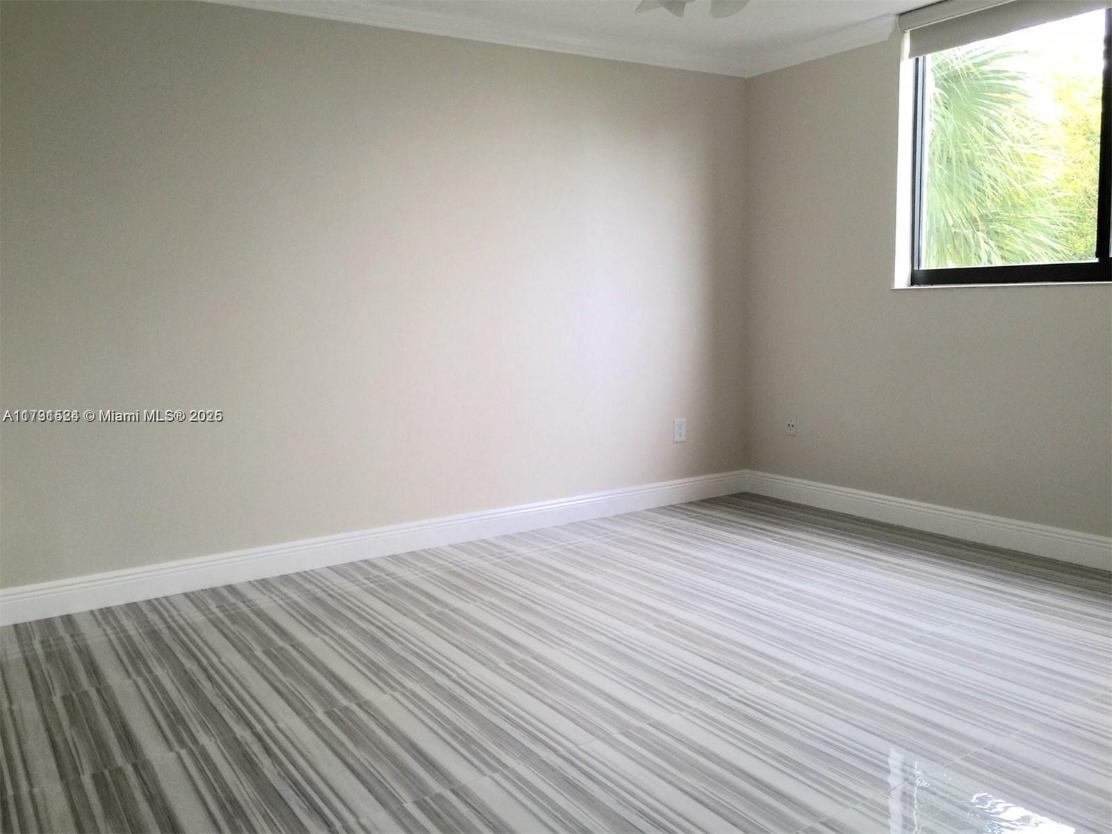 BAY HOUSE TOWER CONDO - Residential