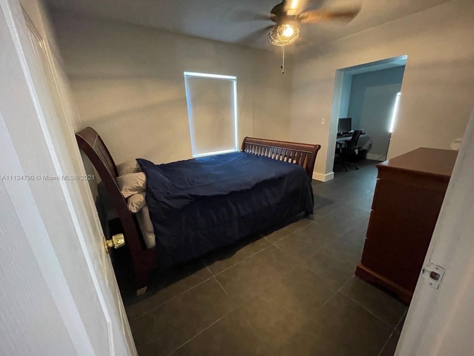 EAST SHENANDOAH - Residential