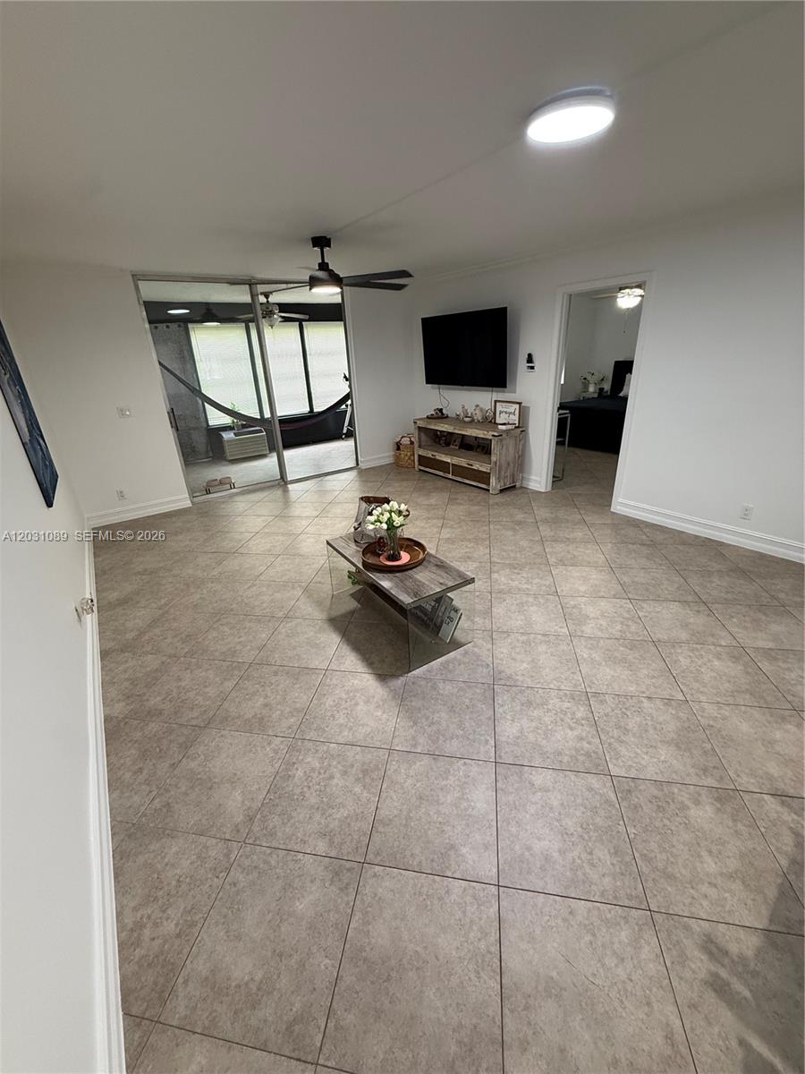 2 OF PALM SPRINGS 1 CONDO - Residential