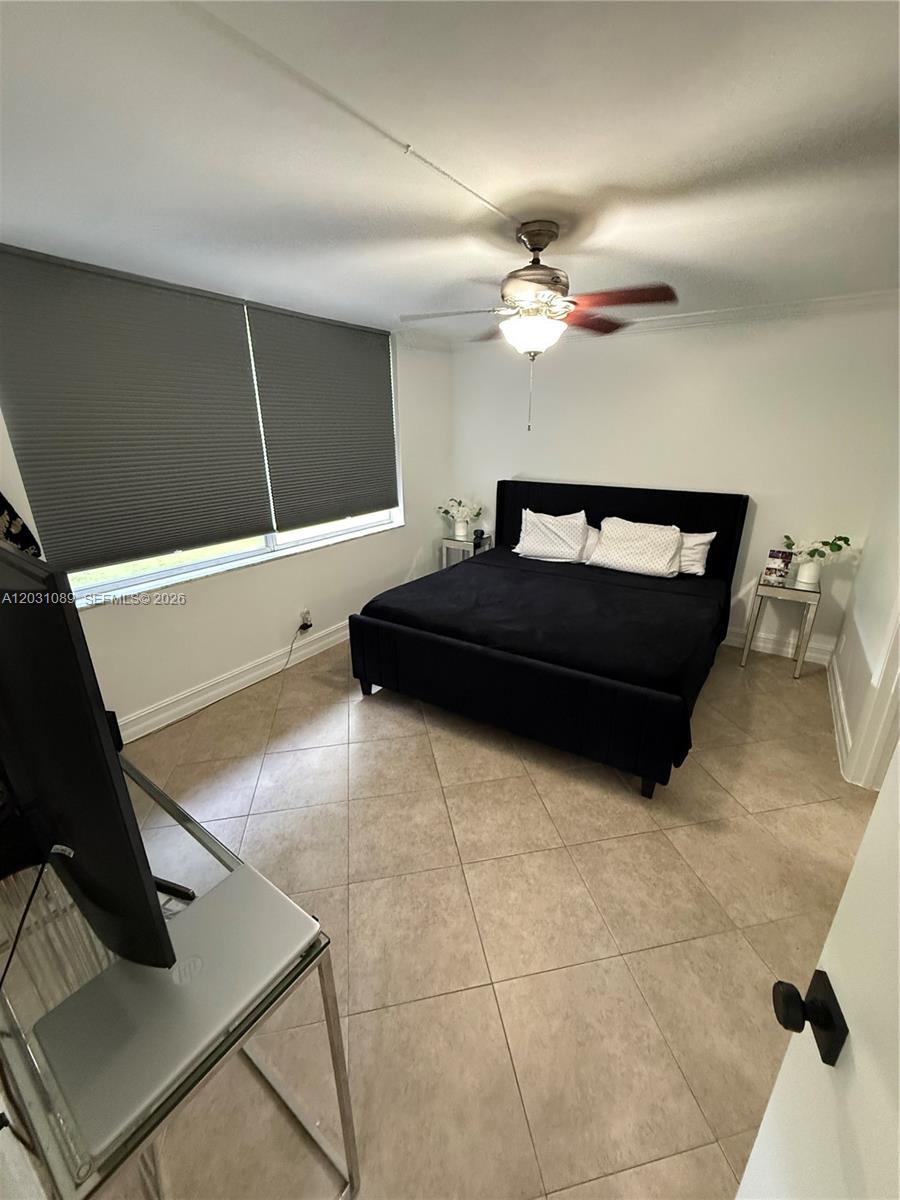 2 OF PALM SPRINGS 1 CONDO - Residential