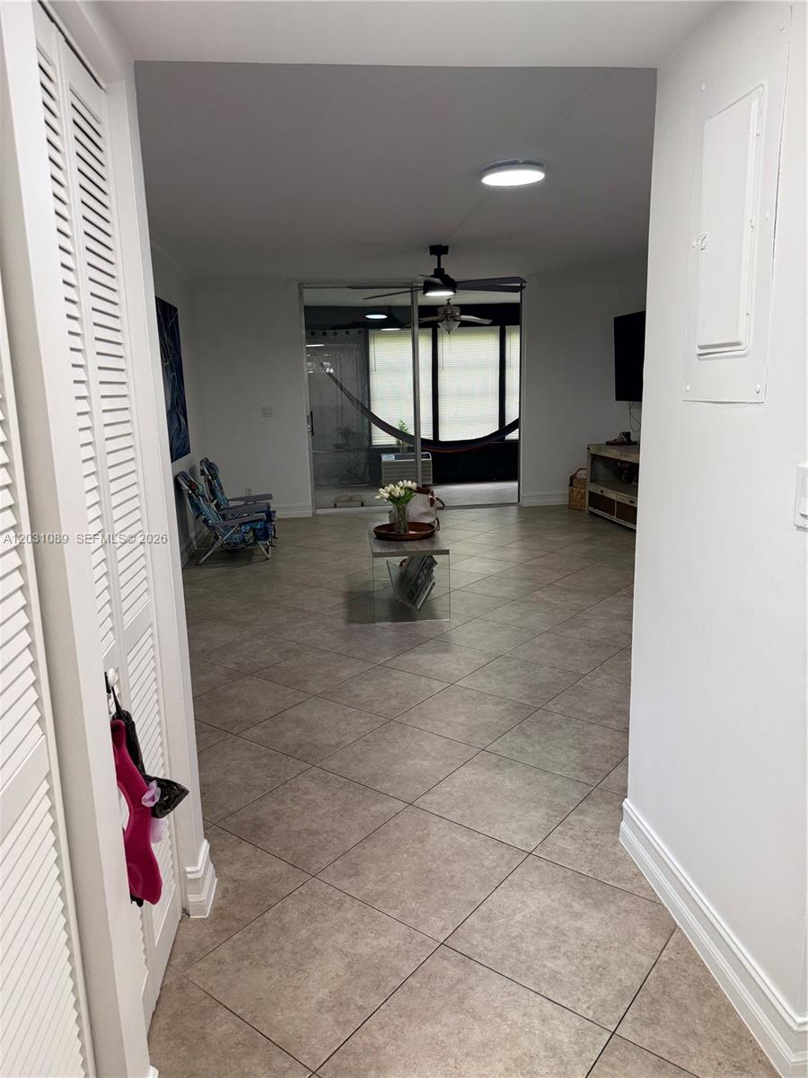 2 OF PALM SPRINGS 1 CONDO - Residential