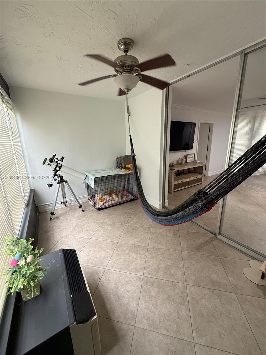 2 OF PALM SPRINGS 1 CONDO - Residential