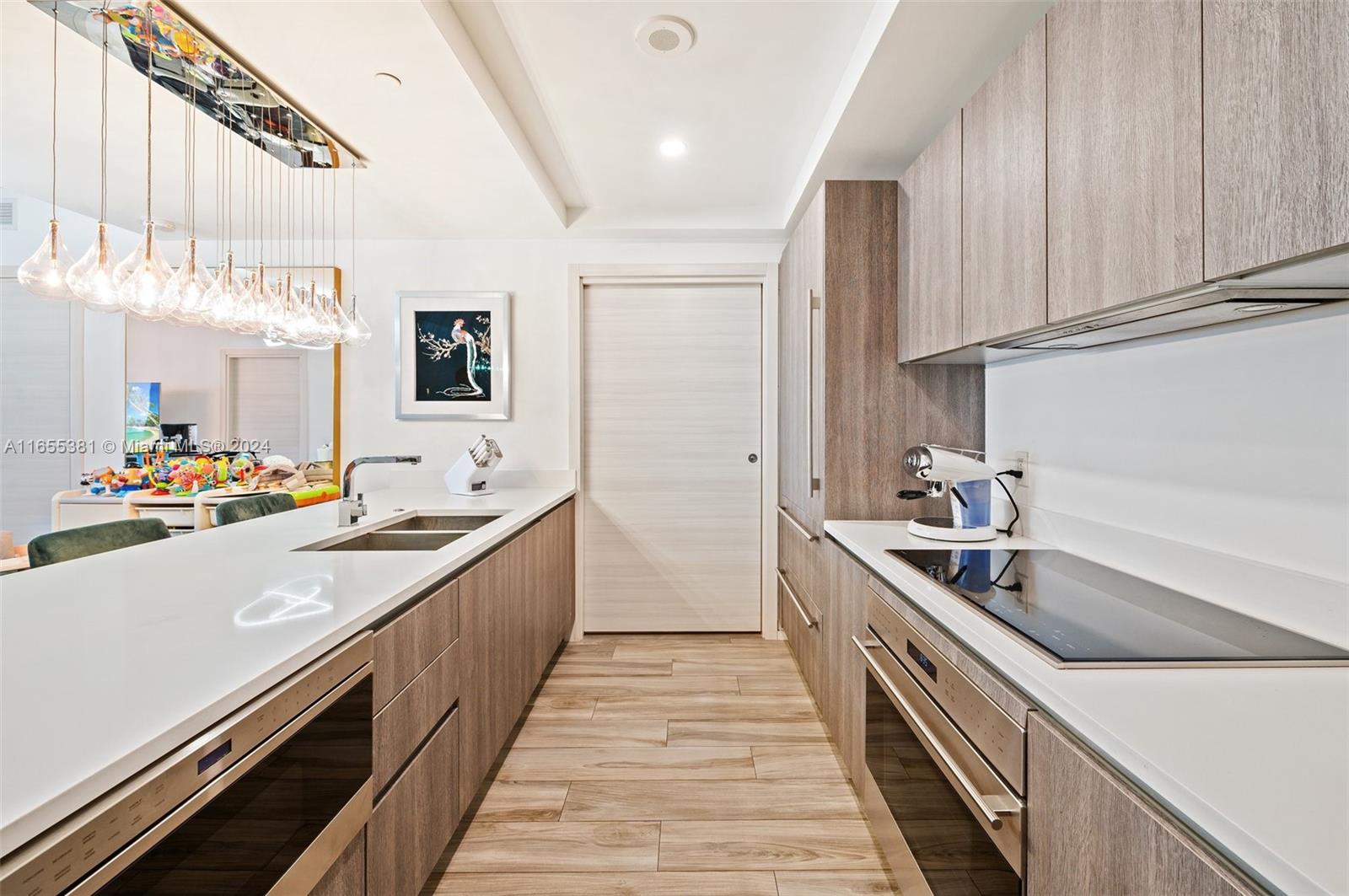 801 SMA RESIDENCES CONDO - Residential Lease