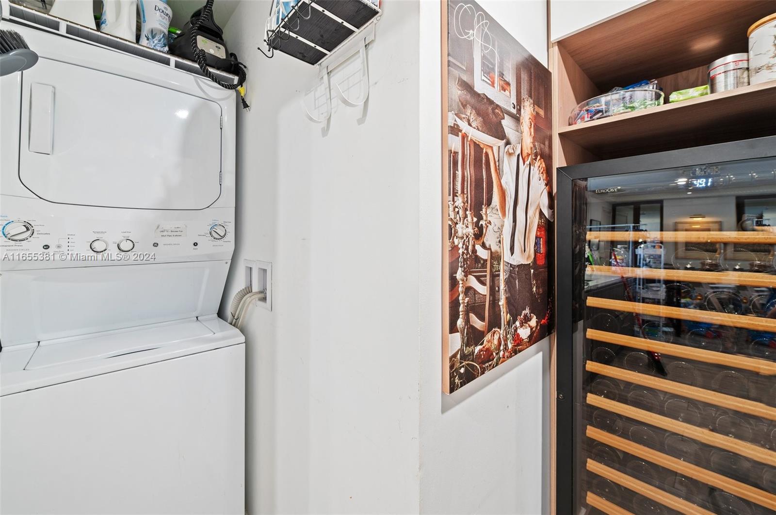 801 SMA RESIDENCES CONDO - Residential Lease