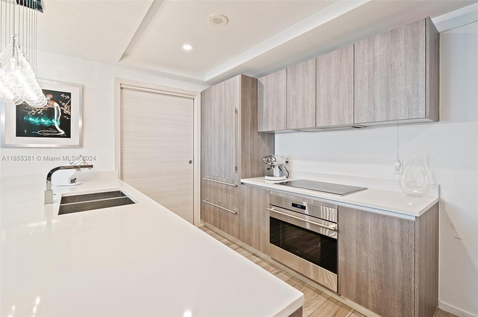 801 SMA RESIDENCES CONDO - Residential Lease