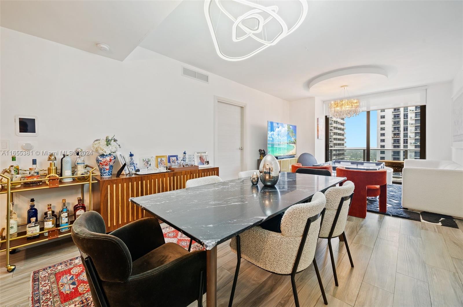 801 SMA RESIDENCES CONDO - Residential Lease