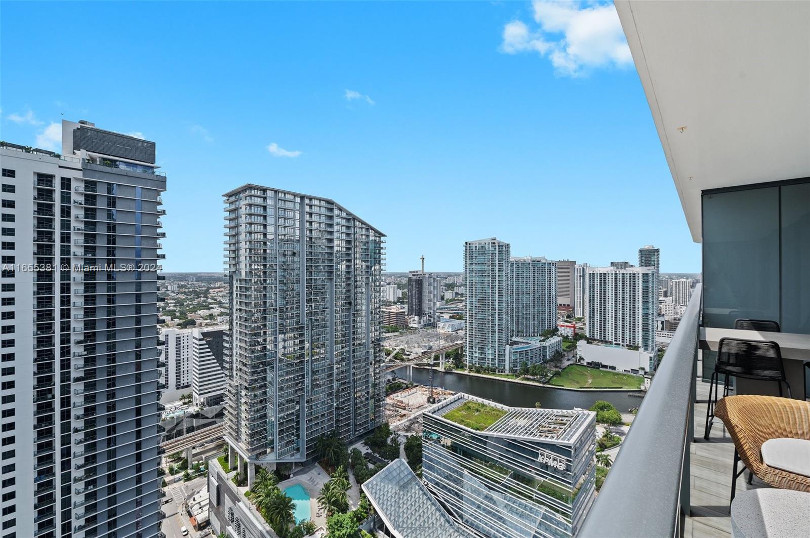 801 SMA RESIDENCES CONDO - Residential Lease
