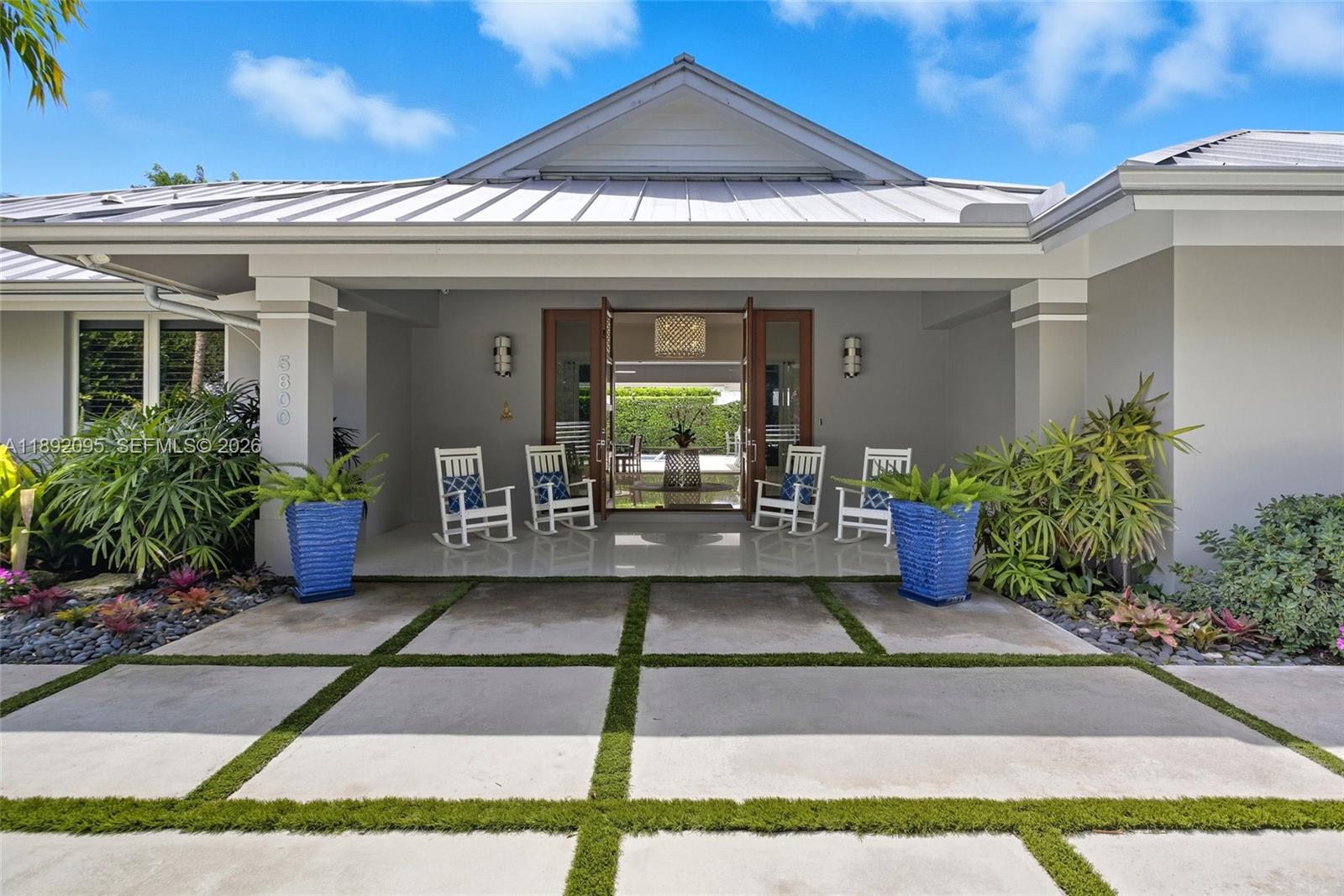 POINSETTIA ESTATES - Residential