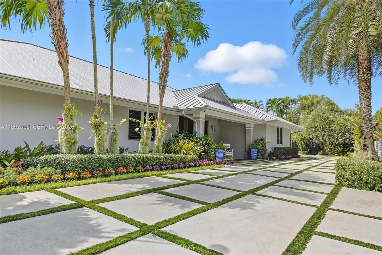POINSETTIA ESTATES - Residential