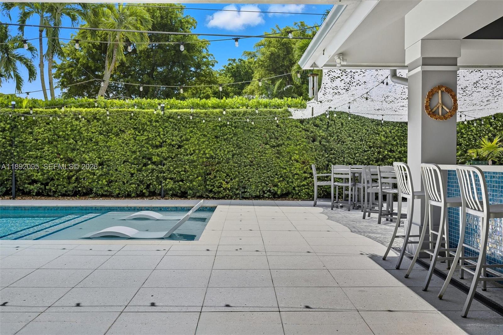 POINSETTIA ESTATES - Residential