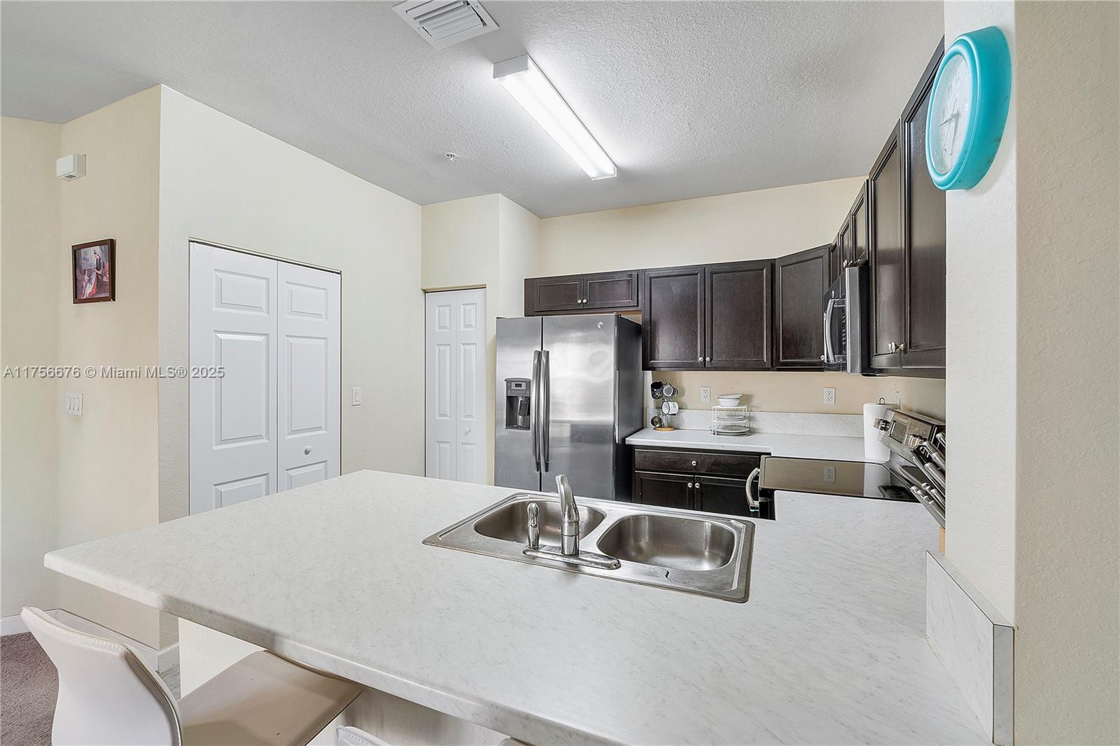FIJI CONDO NO 1 - Residential