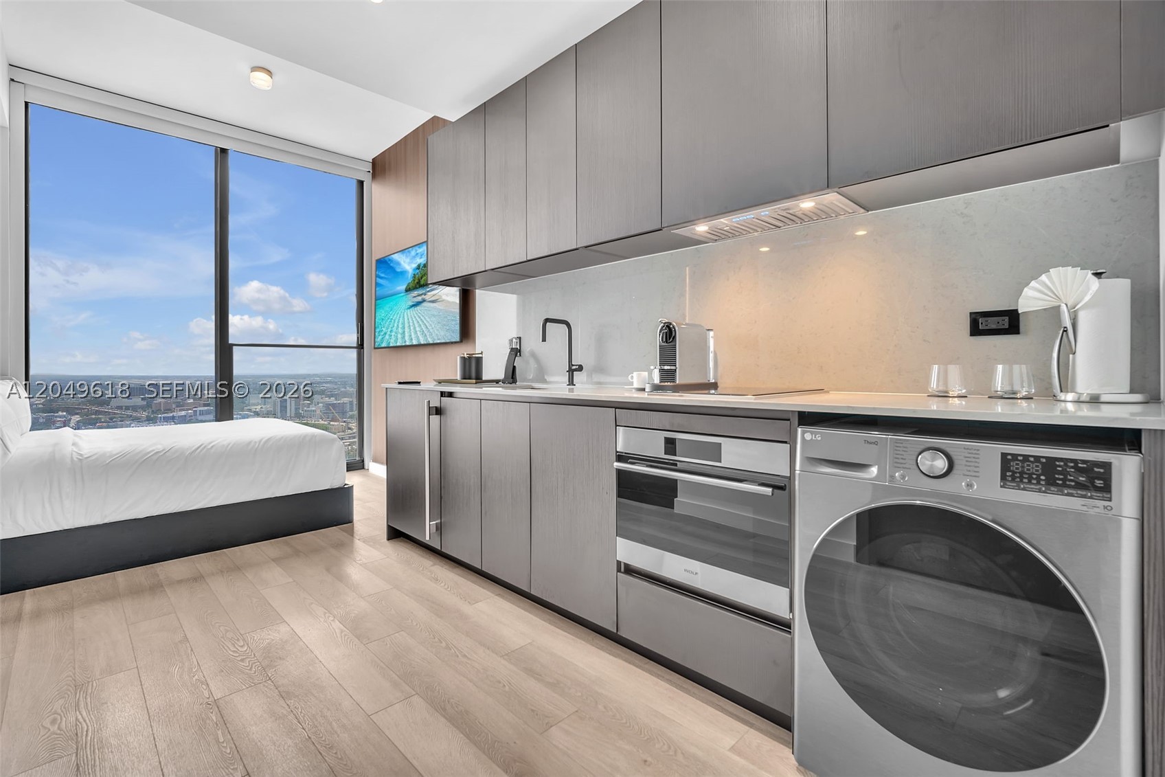 E11EVEN - Residential
