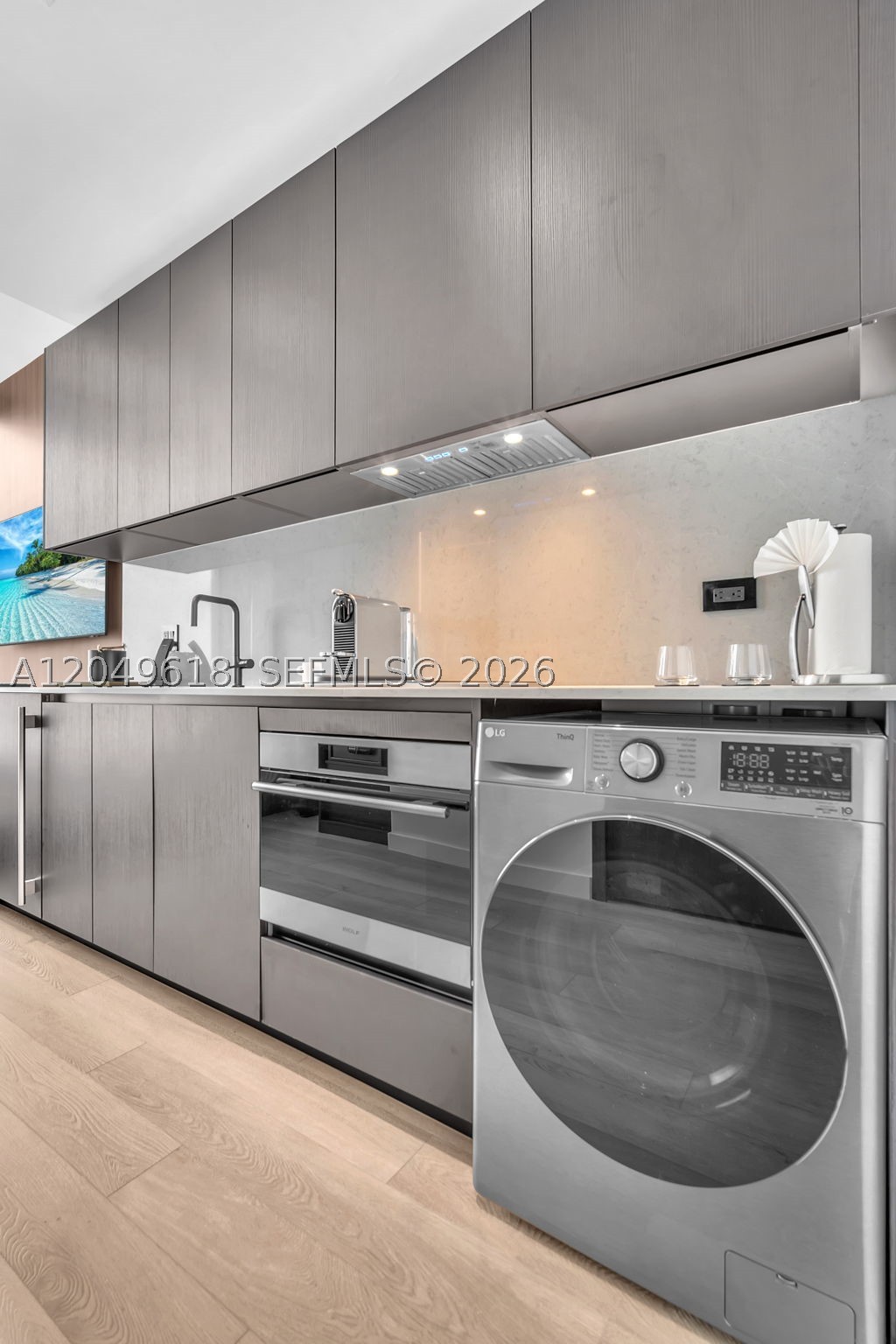 E11EVEN - Residential