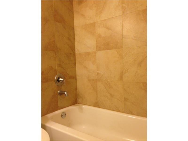 EVERGLADES SUGAR & LAND C - Residential Lease