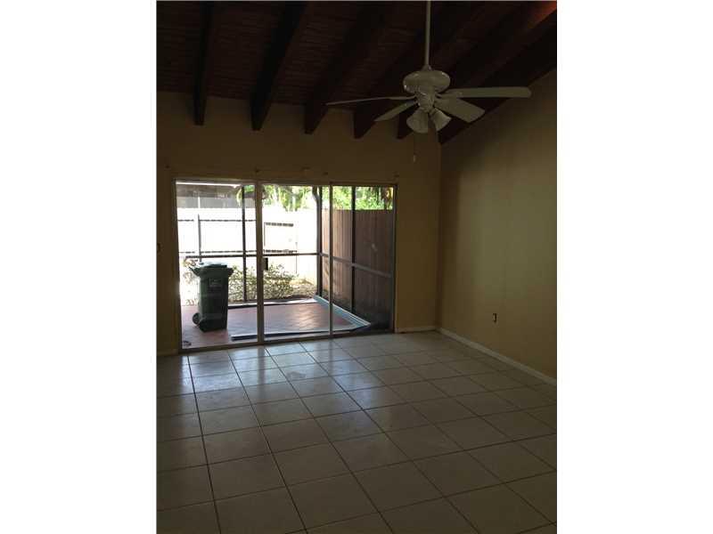 EVERGLADES SUGAR & LAND C - Residential Lease