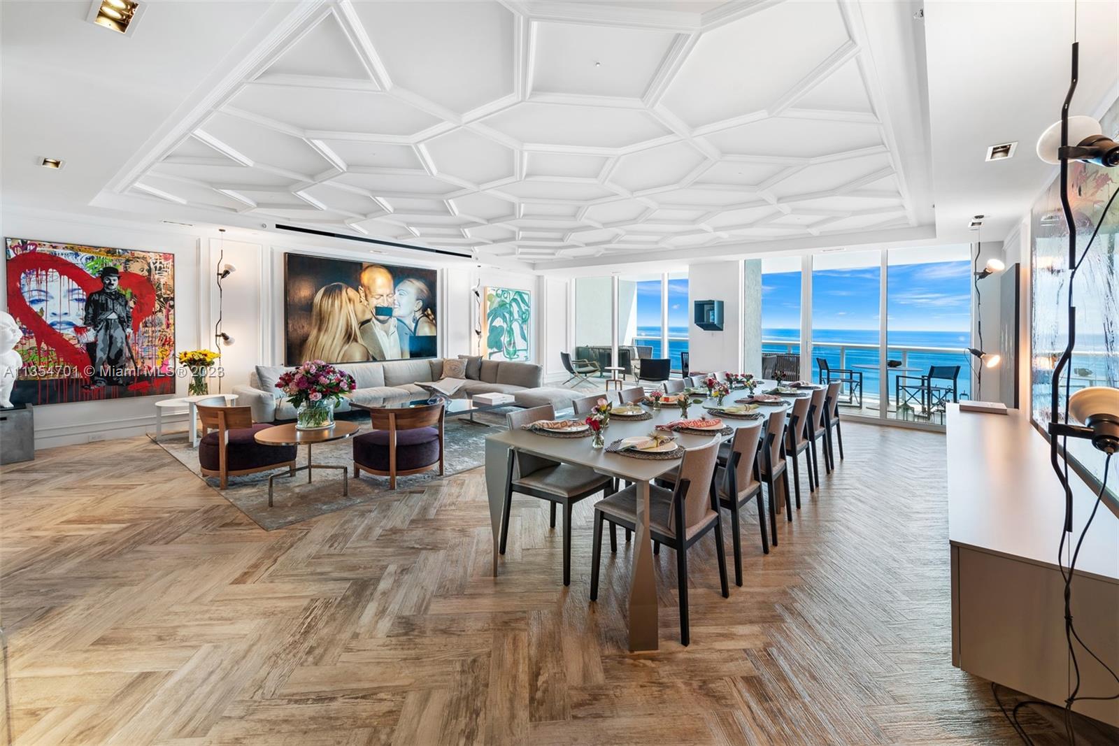2711 HOLLYWOOD BEACH COND - Residential